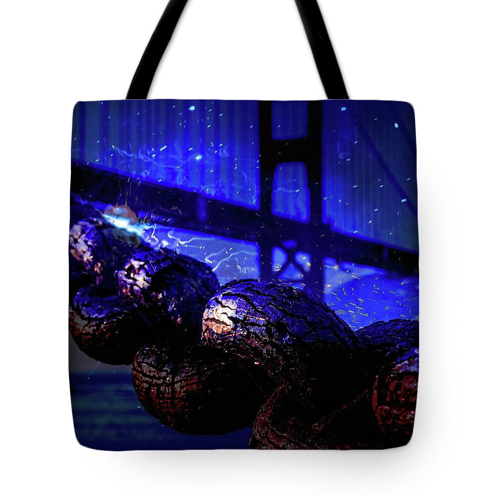 Chain in San Francisco and Golden Gate Bridge Night Art - Tote Bag
