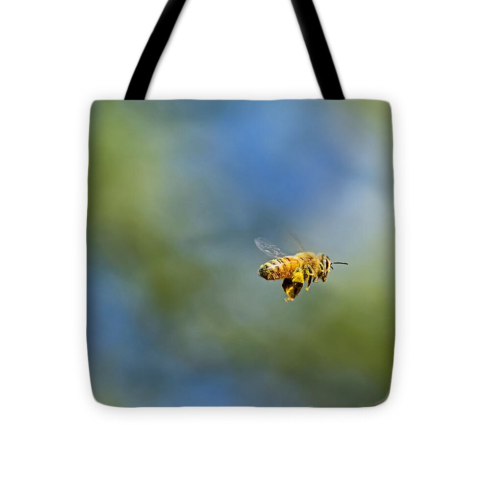 Flying Bee - Tote Bag