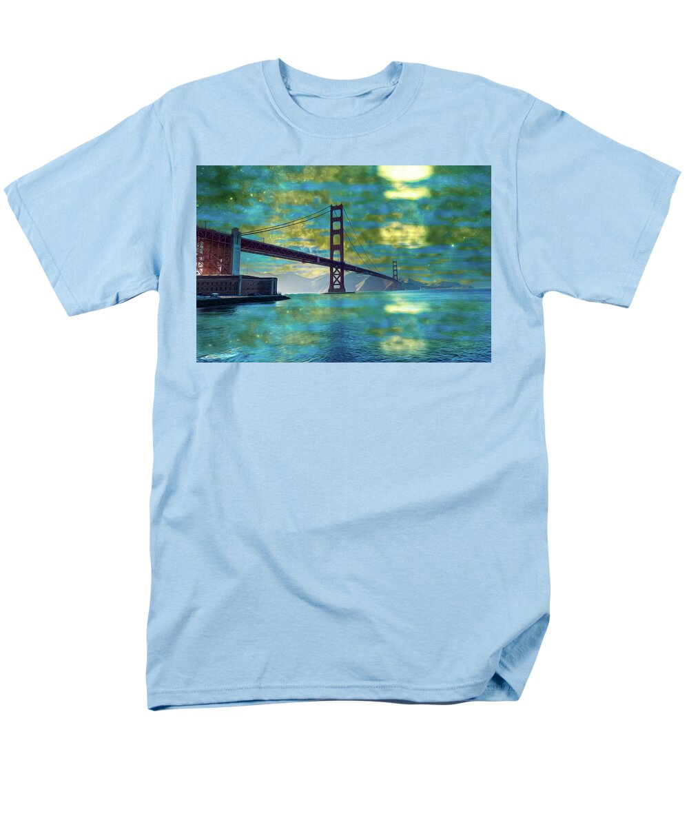 Golden Light on a Goldne day in the Golden Gate Bridge - Men's T-Shirt (Regular Fit)