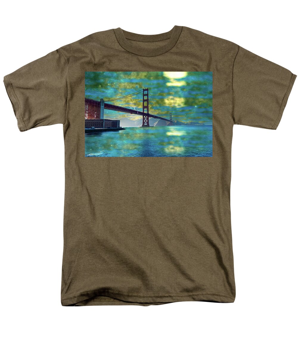 Golden Light on a Goldne day in the Golden Gate Bridge - Men's T-Shirt (Regular Fit)