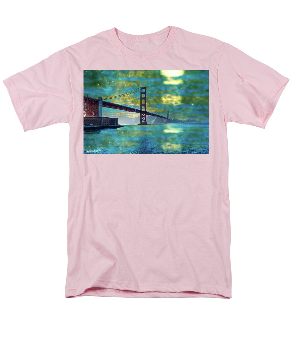 Golden Light on a Goldne day in the Golden Gate Bridge - Men's T-Shirt (Regular Fit)