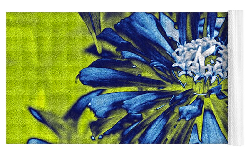 Inverted image of a flower - Yoga Mat