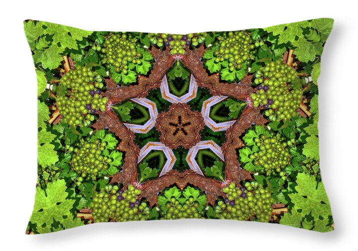 Natural Green Grapes Star Mandala - Throw Pillow
