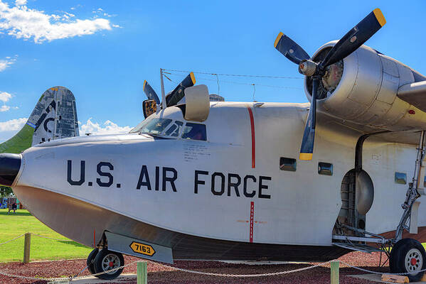 U.S. Air Force Aircraft Castle Air Force Base - Art Print