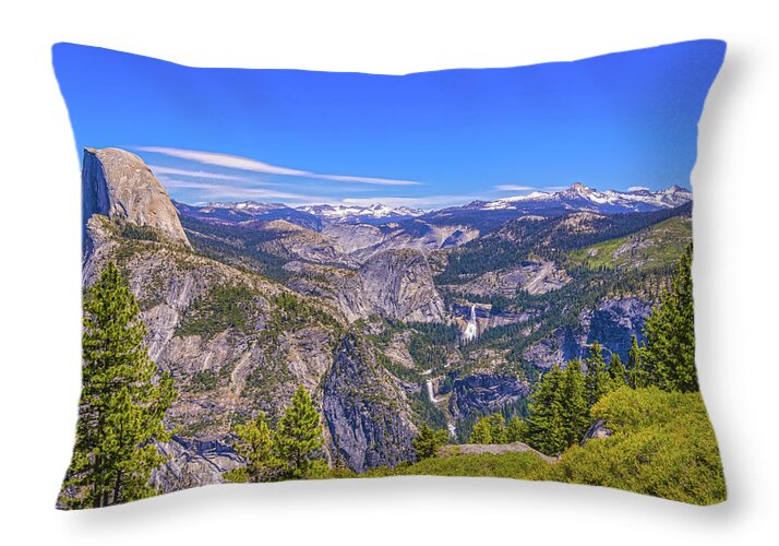 Vibrant Wonderful Landscape From Glacier Point - Throw Pillow