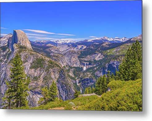 Vibrant Wonderful Landscape From Glacier Point - Metal Print