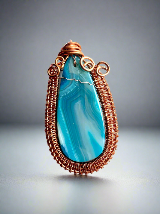 Banded Agate • Clear your Mind Amulet