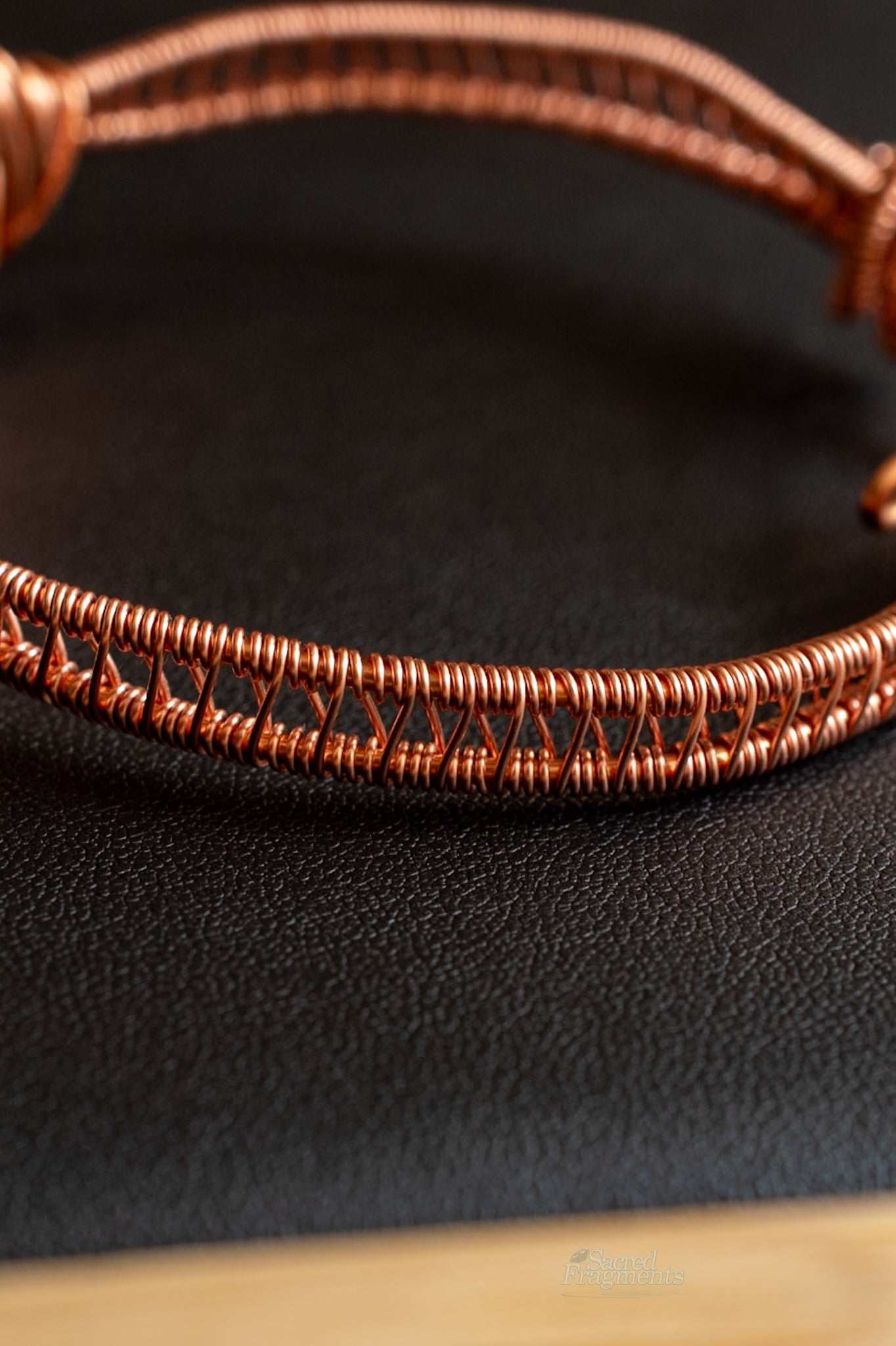 Powerful Quartz Heart Copper Weaved Bracelet