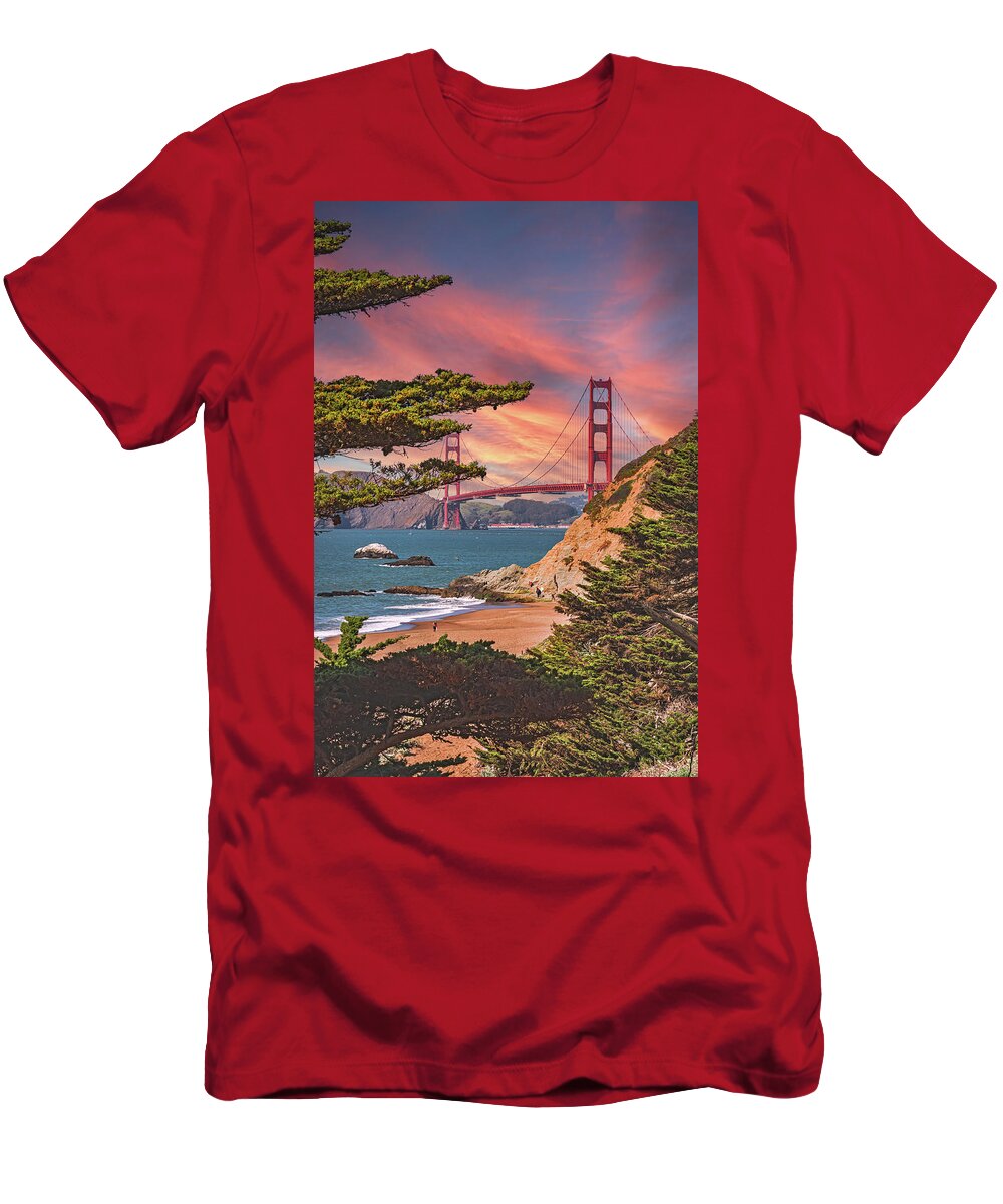Baker Beach Scenic View of Golden Gate Bridge  - T-Shirt