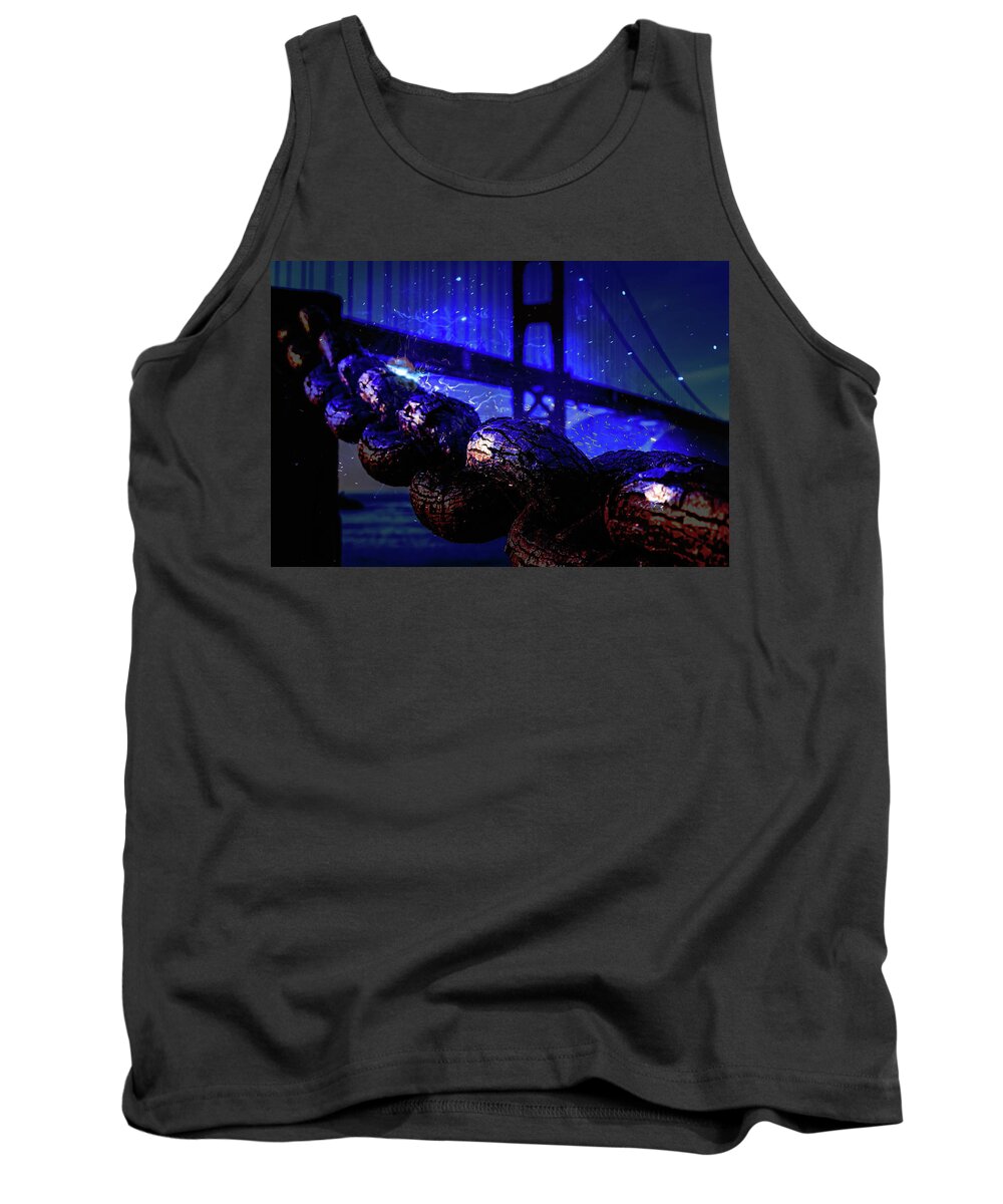 Chain in San Francisco and Golden Gate Bridge Night Art - Tank Top