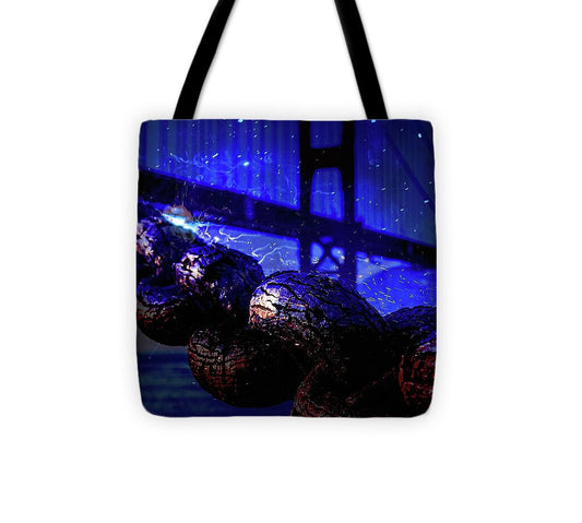 Chain in San Francisco and Golden Gate Bridge Night Art - Tote Bag
