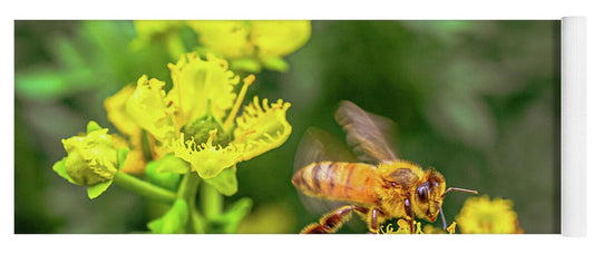 Fly High During Spring Bee Life - Yoga Mat