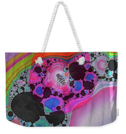 Fractals with Tiny Bumble Bee - Weekender Tote Bag