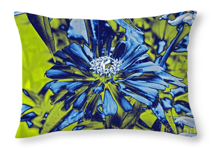Inverted image of a flower - Throw Pillow