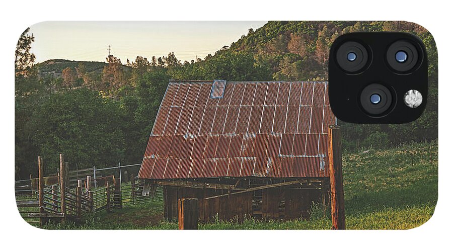 Ladnscape of an Old Barn - Phone Case
