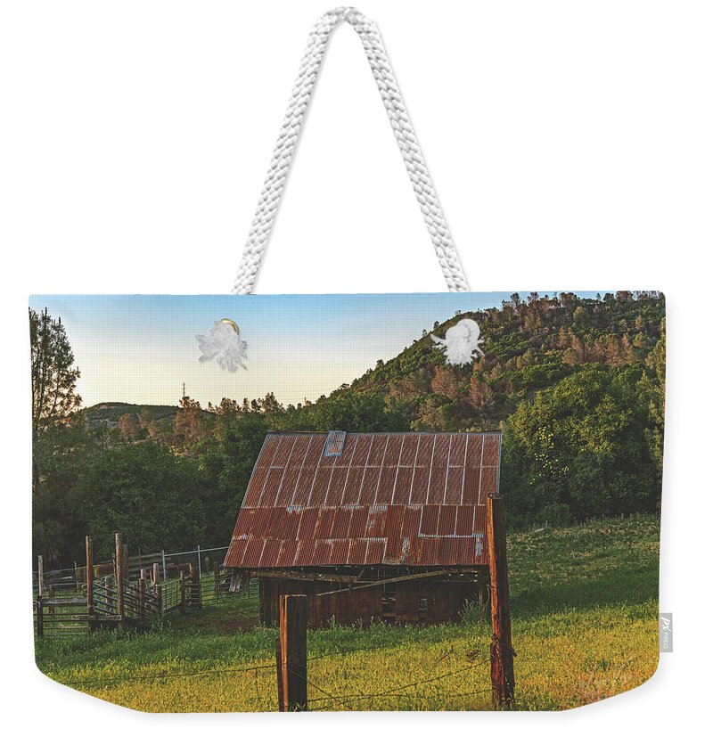Ladnscape of an Old Barn - Weekender Tote Bag