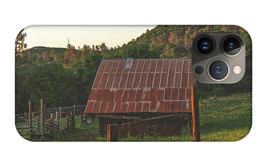 Ladnscape of an Old Barn - Phone Case
