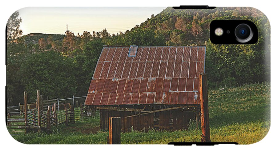 Ladnscape of an Old Barn - Phone Case