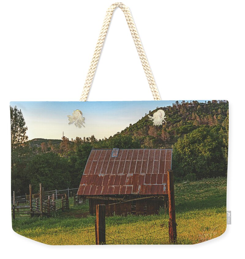 Ladnscape of an Old Barn - Weekender Tote Bag