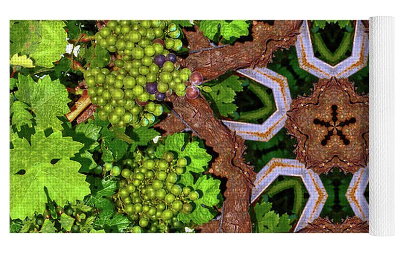 Natural Green Grapes Star Mandala - Yoga Mat