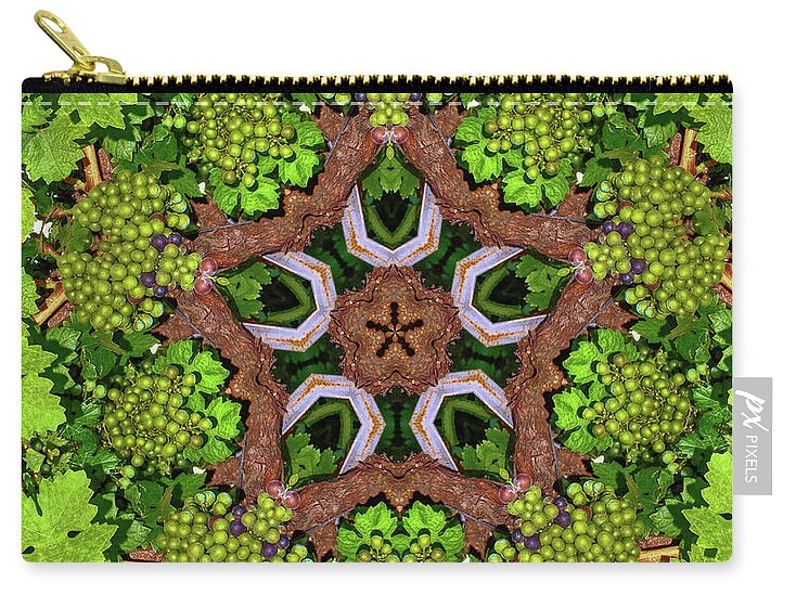Natural Green Grapes Star Mandala - Zip Pouch