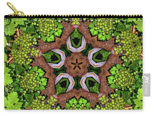 Natural Green Grapes Star Mandala - Zip Pouch
