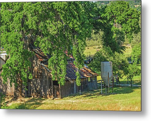 Outdoor Barn Central California - Metal Print