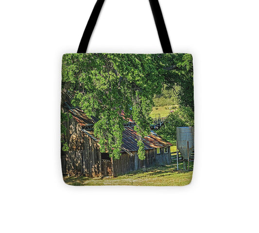 Outdoor Barn Central California - Tote Bag