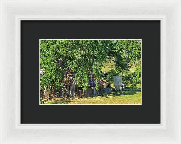 Outdoor Barn Central California - Framed Print