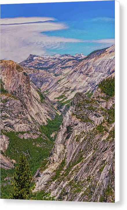 Rocky area from Glacier Point in Yosemite National Park - Canvas Print