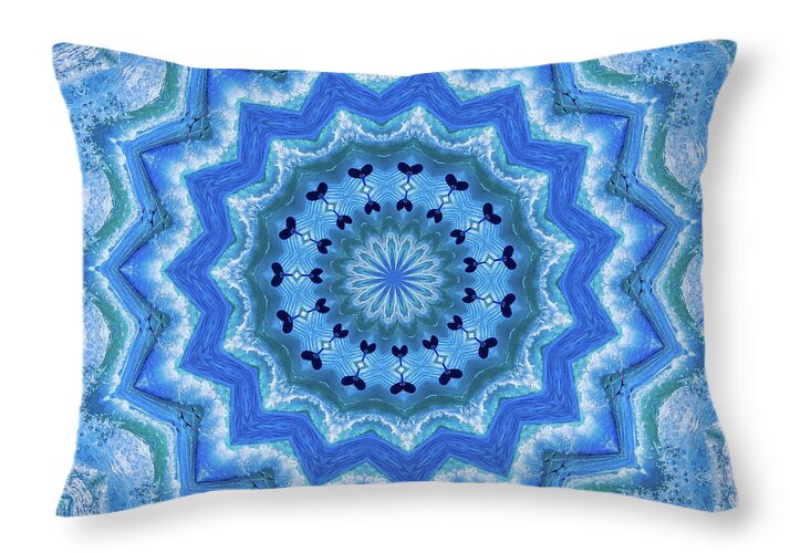 Soft colors hearts mandala - Throw Pillow
