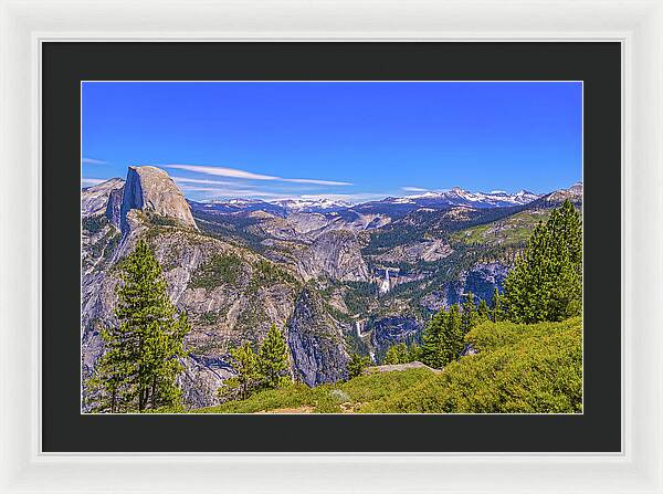 Vibrant Wonderful Landscape From Glacier Point - Framed Print