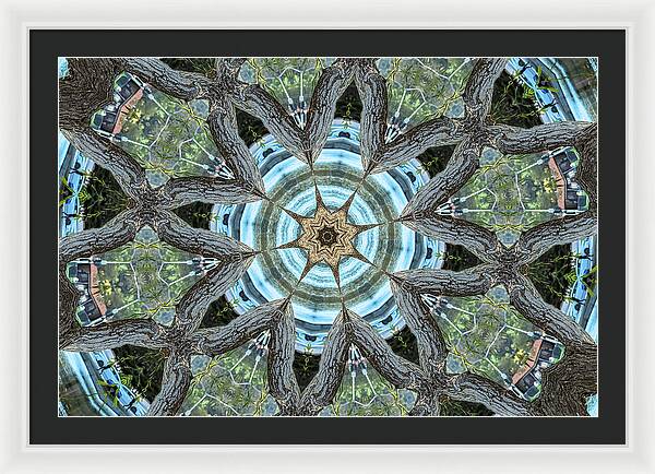 Wood Links Abstract art Kaleidoscope - Framed Print