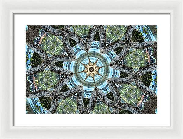 Wood Links Abstract art Kaleidoscope - Framed Print
