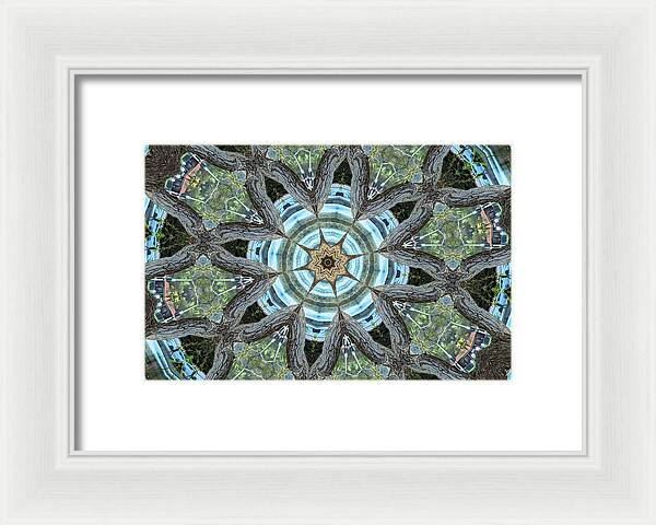 Wood Links Abstract art Kaleidoscope - Framed Print
