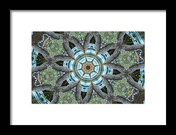Wood Links Abstract art Kaleidoscope - Framed Print